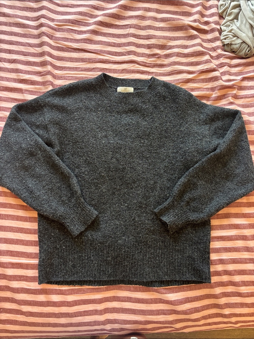 H&M Charcoal Crewneck Sweater - Classic Knit